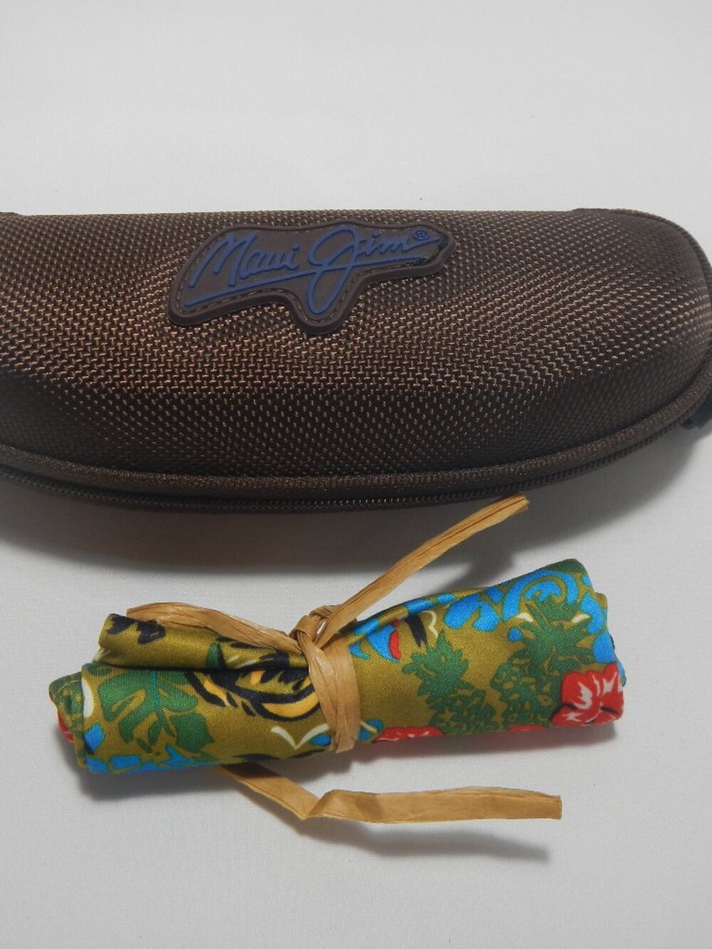 Maui Jim Brown Glasses Case Hardshell Sunglass Case protection microfiber cloth